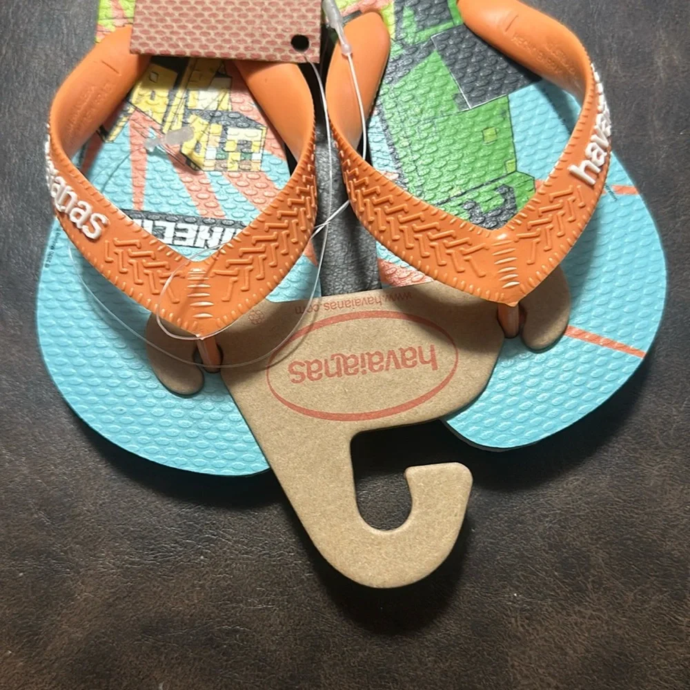 HAVAIANAS LIMITED EDITION MINECRAFT FLIP FLOP SANDALS: NEW WITH TAGS: SIZE 10